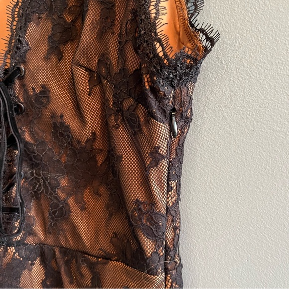 Michael Costello x Revolve Bodycon Lace Dress - Picture 8 of 12